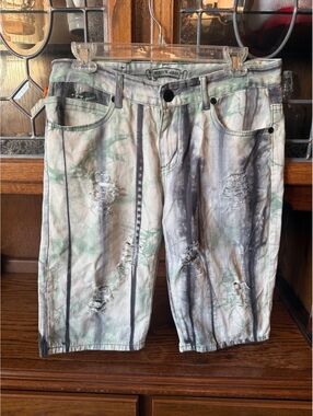 Robin’s Jean Motard Rhinestone Studded Shorts Men’s Size 32 Tie Dye Unique Color